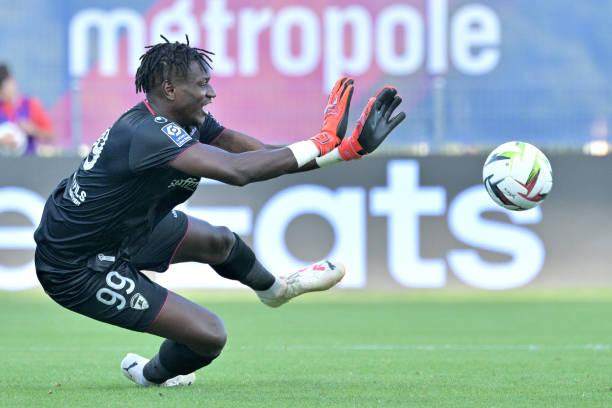 球探官网-王勤伯：弃将复仇童话，副班长拦下巴黎